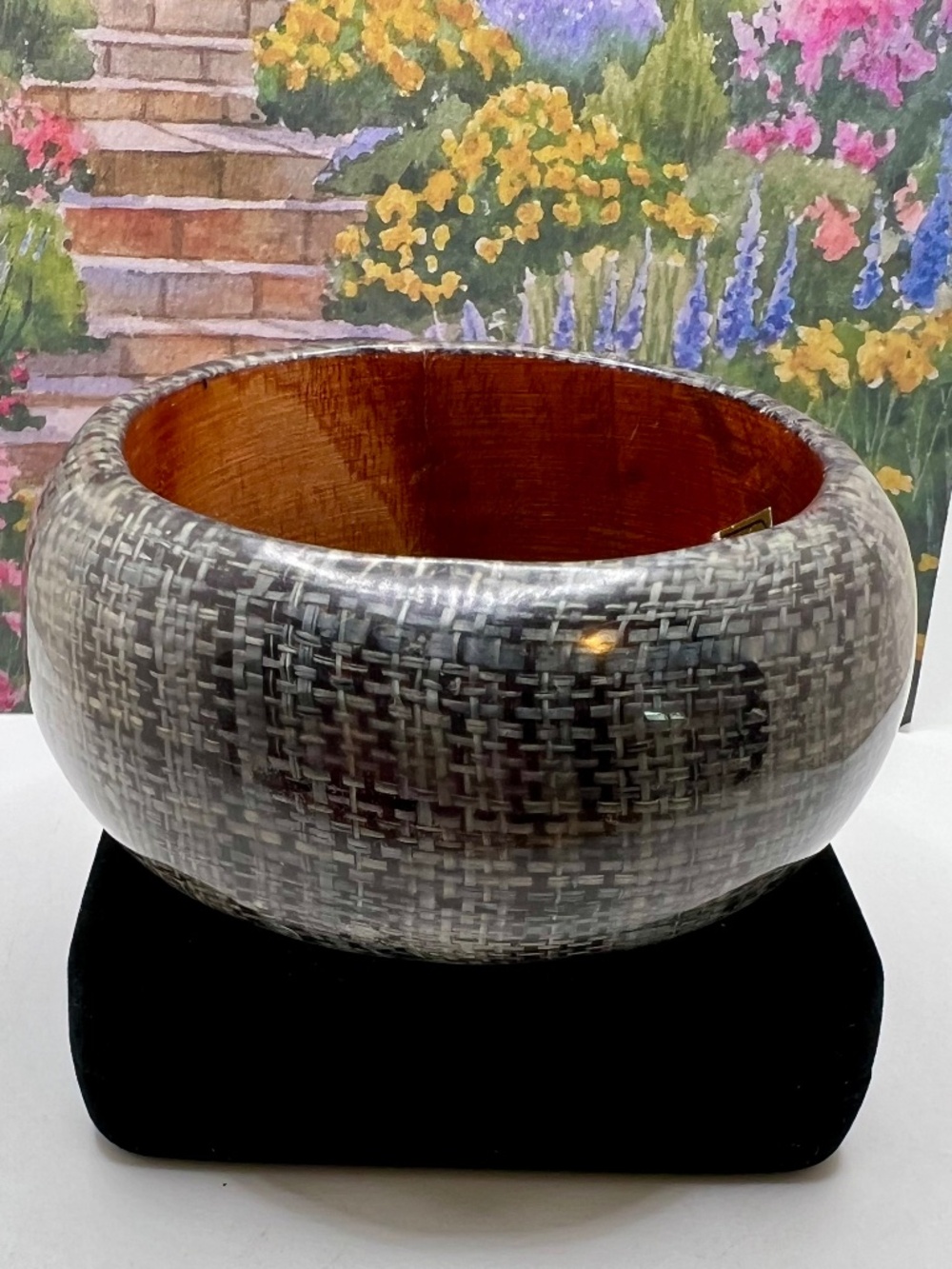 Wood Bangle with Grey Bouclé Fabric Under Acrylic - Picture 3 of 5
